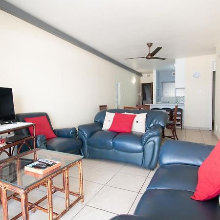 10 Bronze Bay Umhlanga Rocks Apartman Durban Kültér fotó